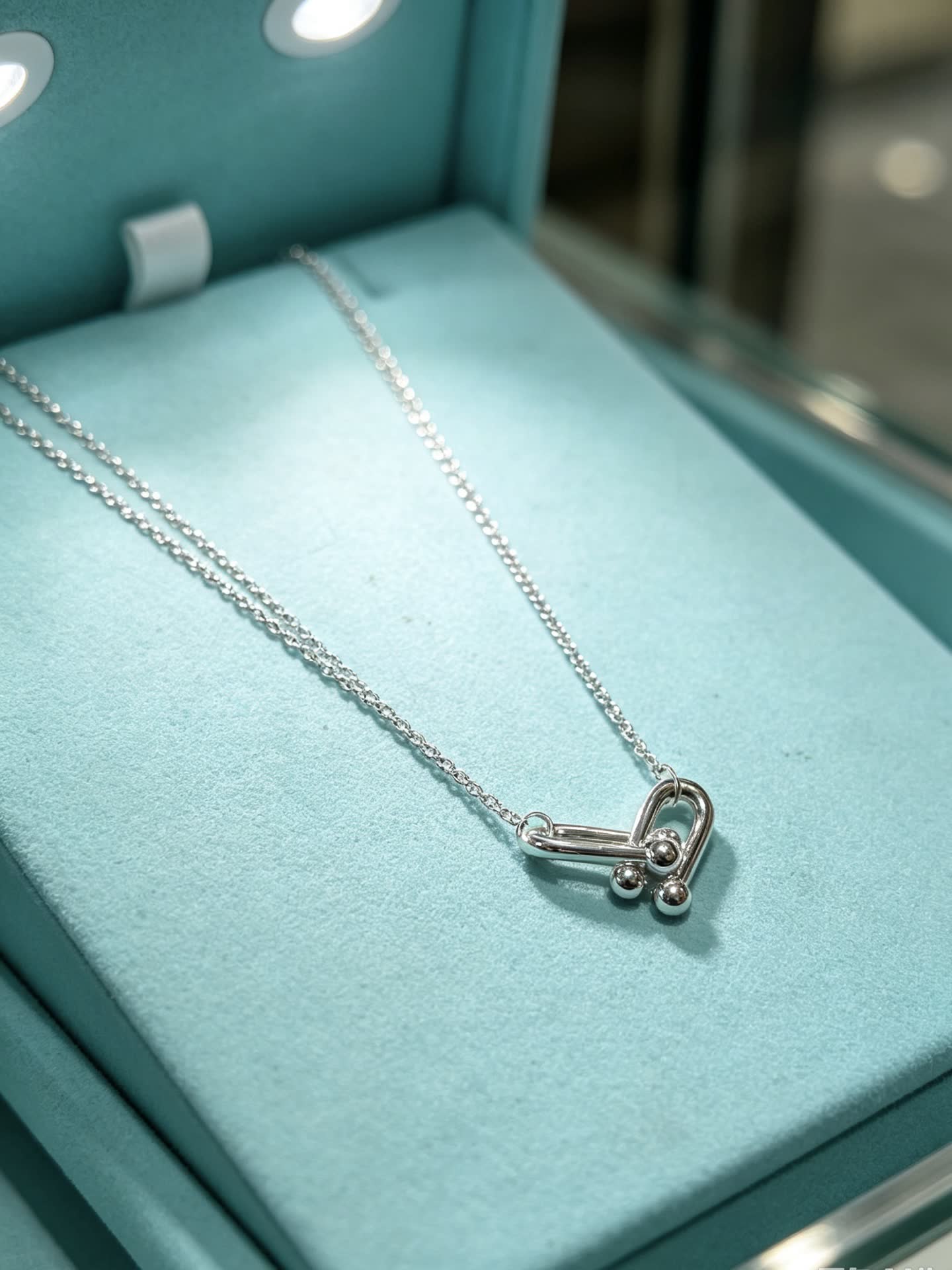 Tiffany & Co. Elsa Peretti® Silver Heart Tag Necklace